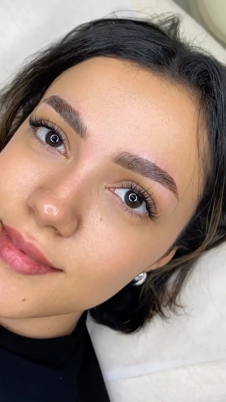 Brow lamination and lashes by Level Up